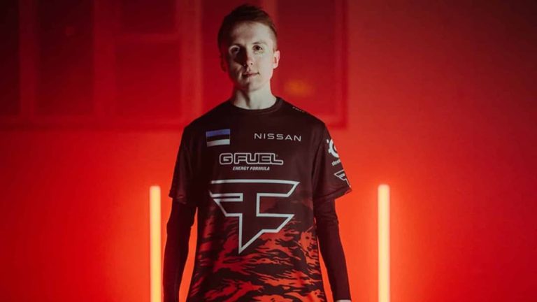 CS2 Star Ropz Poised to Depart FaZe for Vitality Super Team