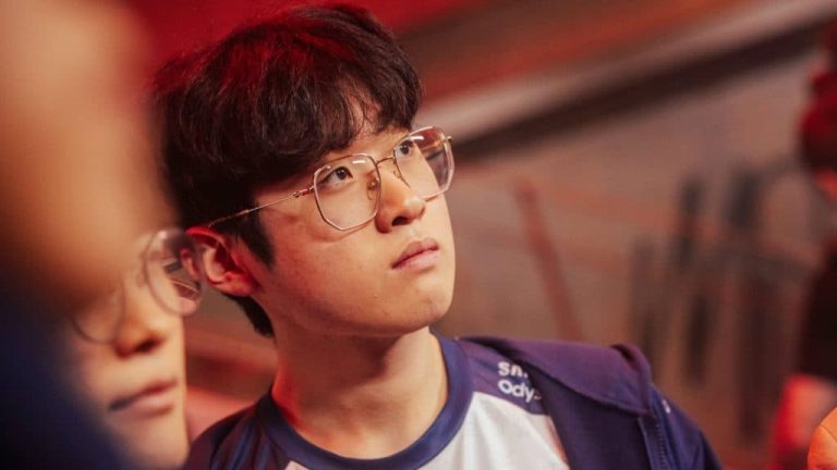 Zeus Reportedly Departs T1 Over Minor Negotiation Misstep